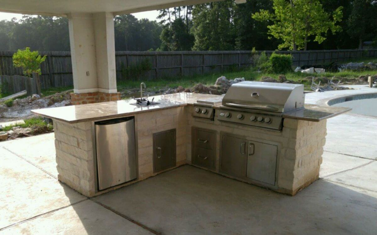 Simple Outdoor Kitchen
 10 Simple Outdoor Kitchen Ideas 2020 The Clear Options