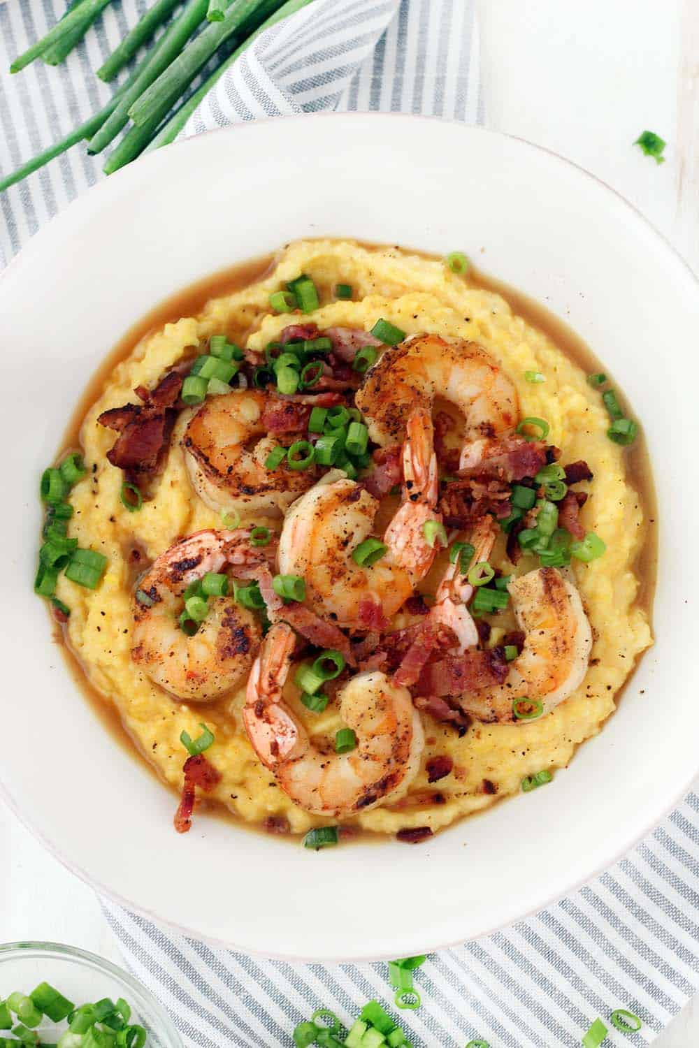 Simple Shrimp And Grits
 Easy Classic Shrimp and Grits Bowl of Delicious