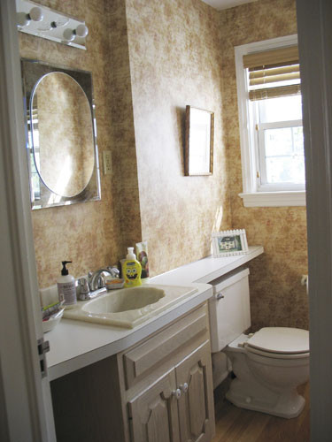 Small Bathroom Makeovers Pictures
 11 Bathroom Makeovers and Ideas for Bathroom