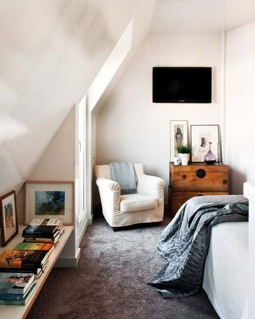 Small Bedroom Tv Ideas
 3 Tips And 27 Ideas To Decorate An Ultimate Guest Room