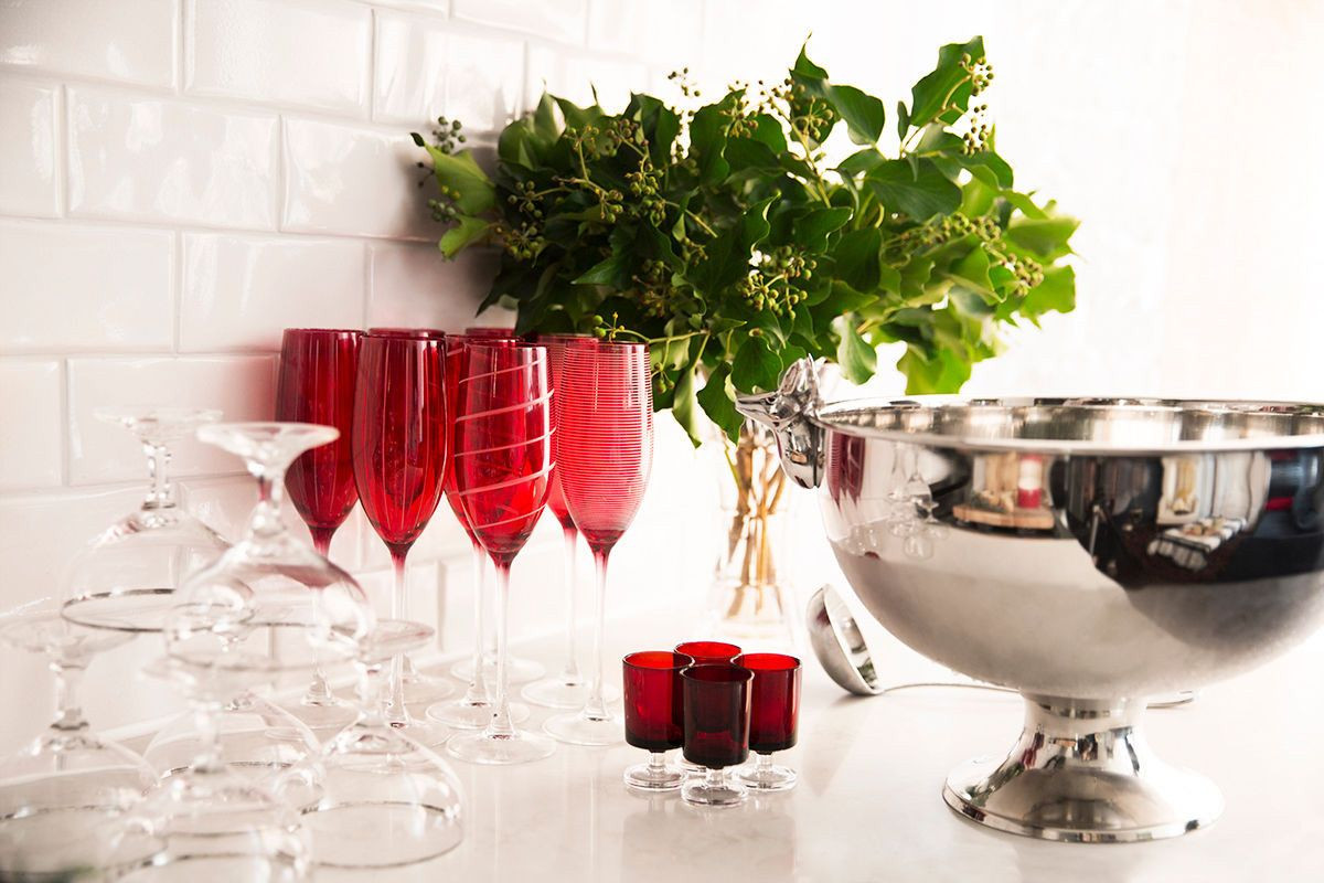 Small Holiday Party Ideas
 Small Space Holiday Party Ideas