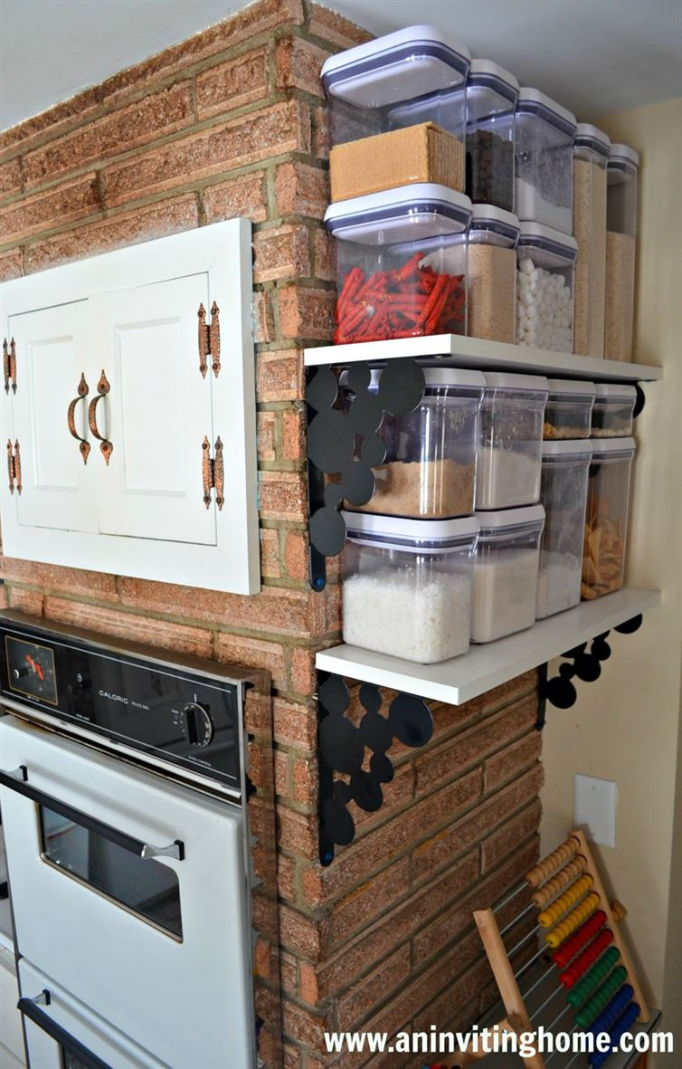 Small Kitchen Cabinet Organization
 40 Organization And Storage Hacks For Small Kitchens