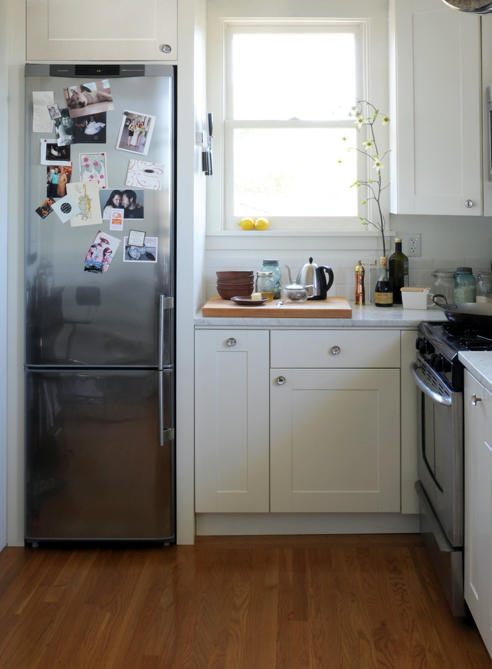 Small Kitchen Refrigerators 24 Deep
 10 Easy Pieces Best Skinny Refrigerators Remodelista