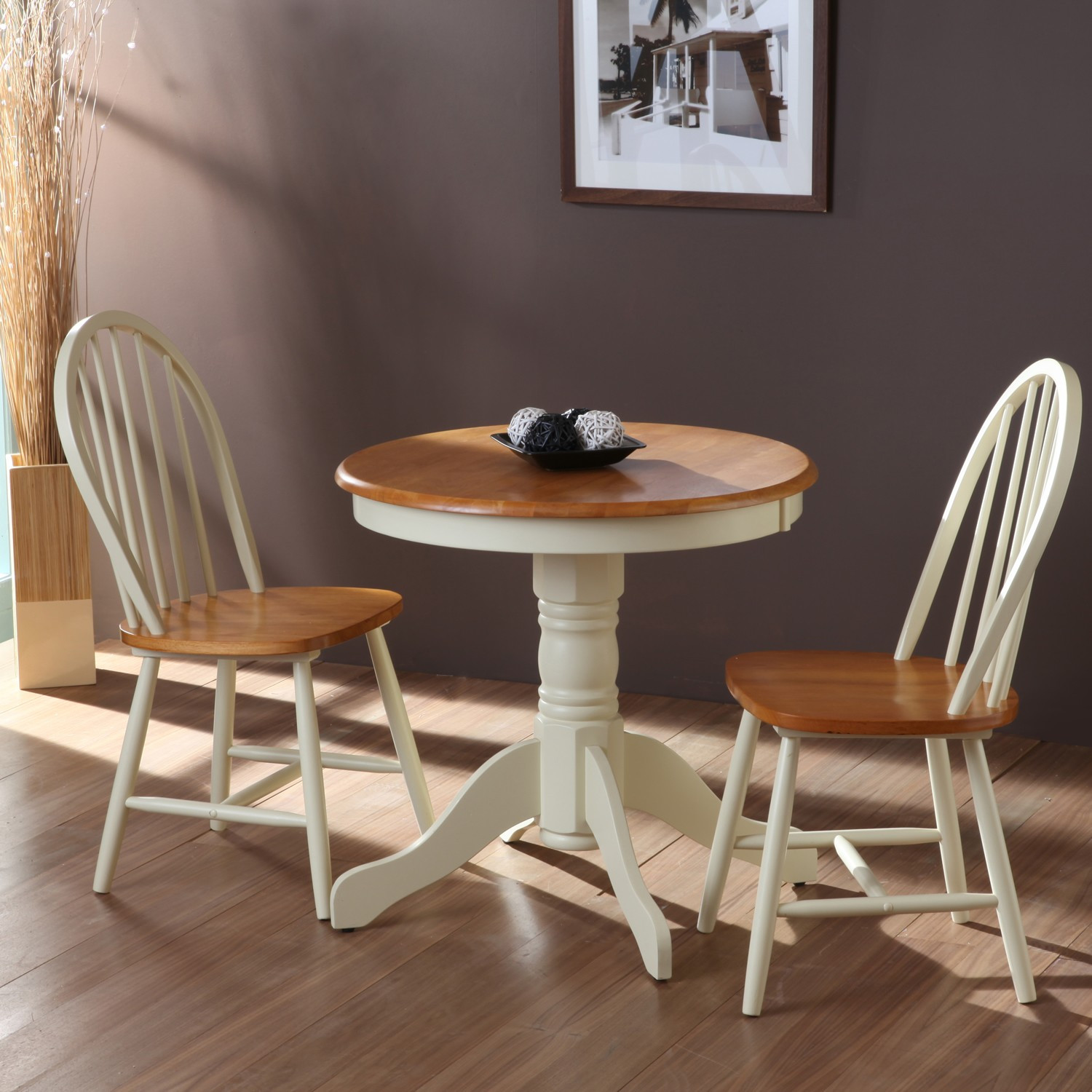 Small Kitchen Table For 2
 Beautiful White Round Kitchen Table and Chairs – HomesFeed
