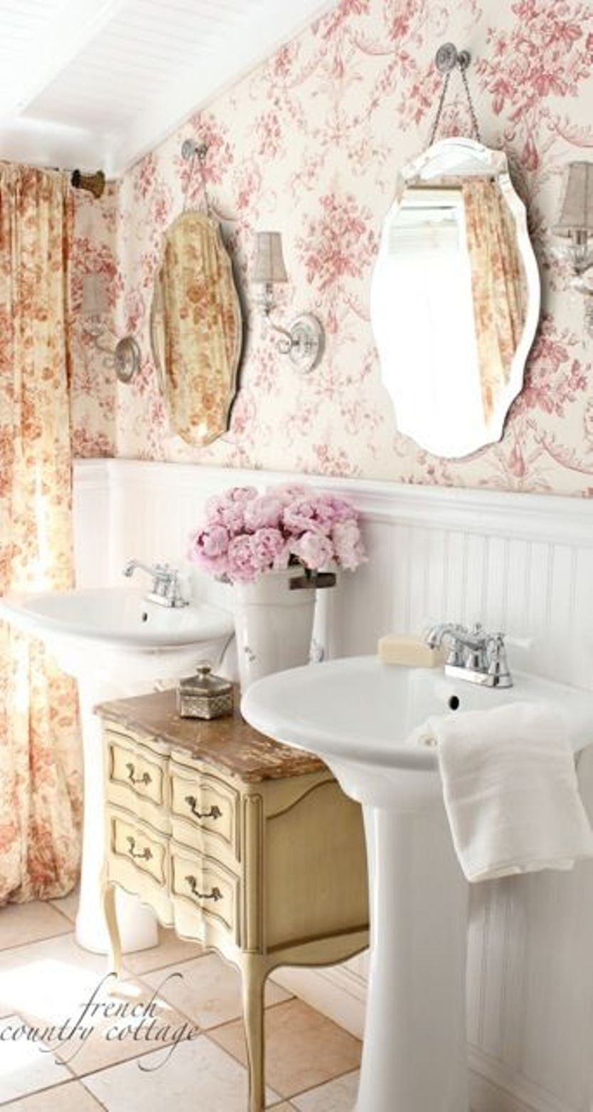 Small Vintage Bathroom Ideas
 Add Glamour With Small Vintage Bathroom Ideas