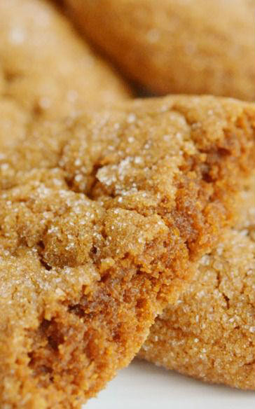 Soft Gingerbread Cookies
 The BEST Soft Gingerbread Cookie Recipe – iSeeiDoiMake