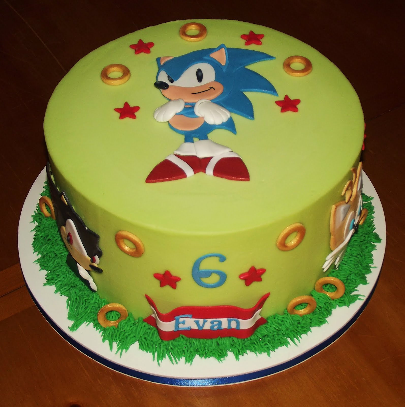 Sonic The Hedgehog Birthday Cake
 Suzy s Sweet Shoppe Sonic the Hedgehog Cake