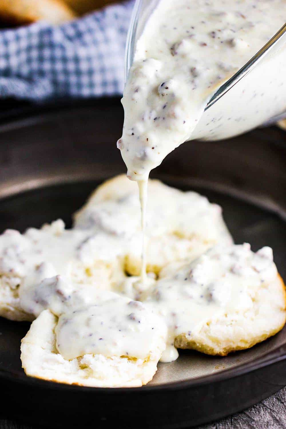 Southern Biscuits And Gravy Recipe
 Southern Biscuits and Gravy
