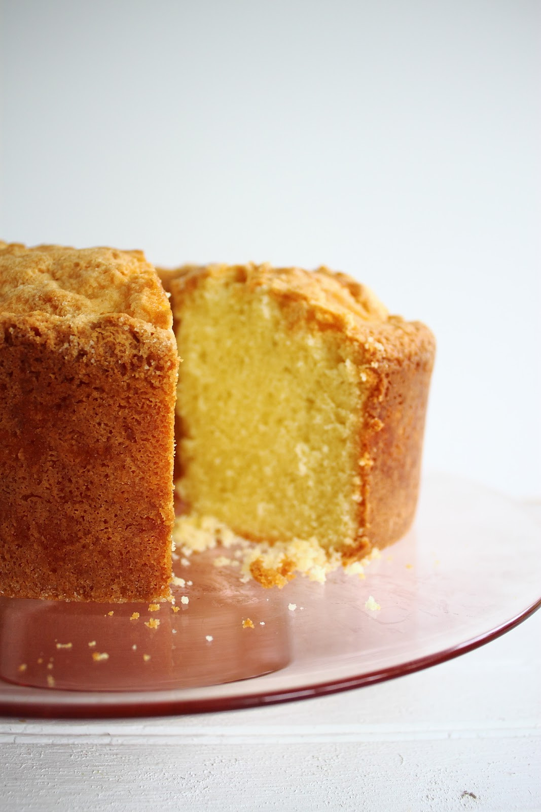 Southern Sour Cream Pound Cake
 Confections from the Cody Kitchen Sour Cream Pound Cake