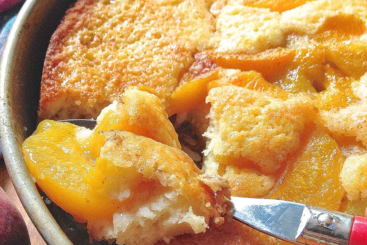 Southern Style Peach Cobbler
 Southern Style Peach Cobbler