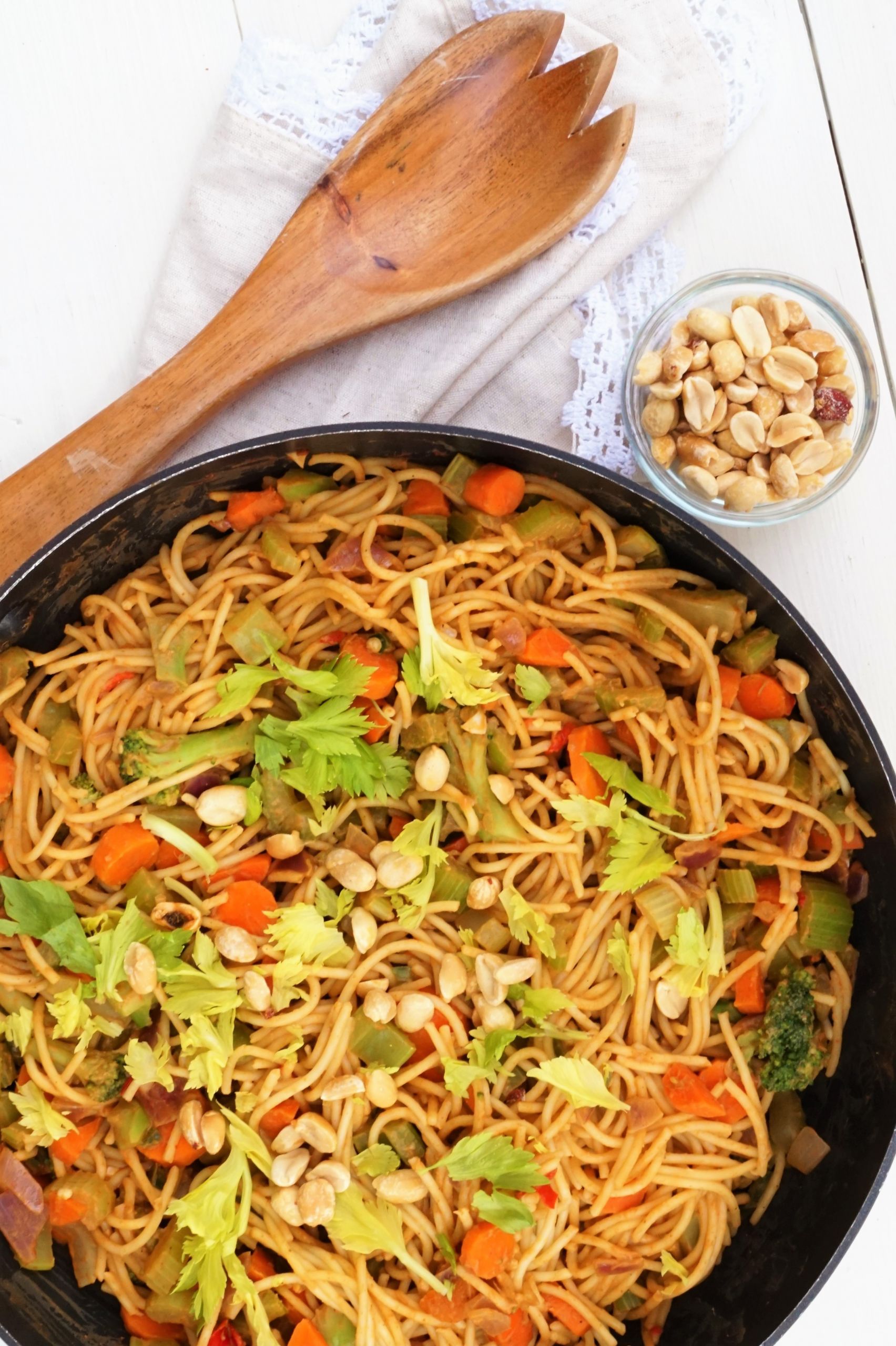 Spaghetti With Vegetables
 Ve able Spaghetti Stir Fry with Spicy Peanut Sauce