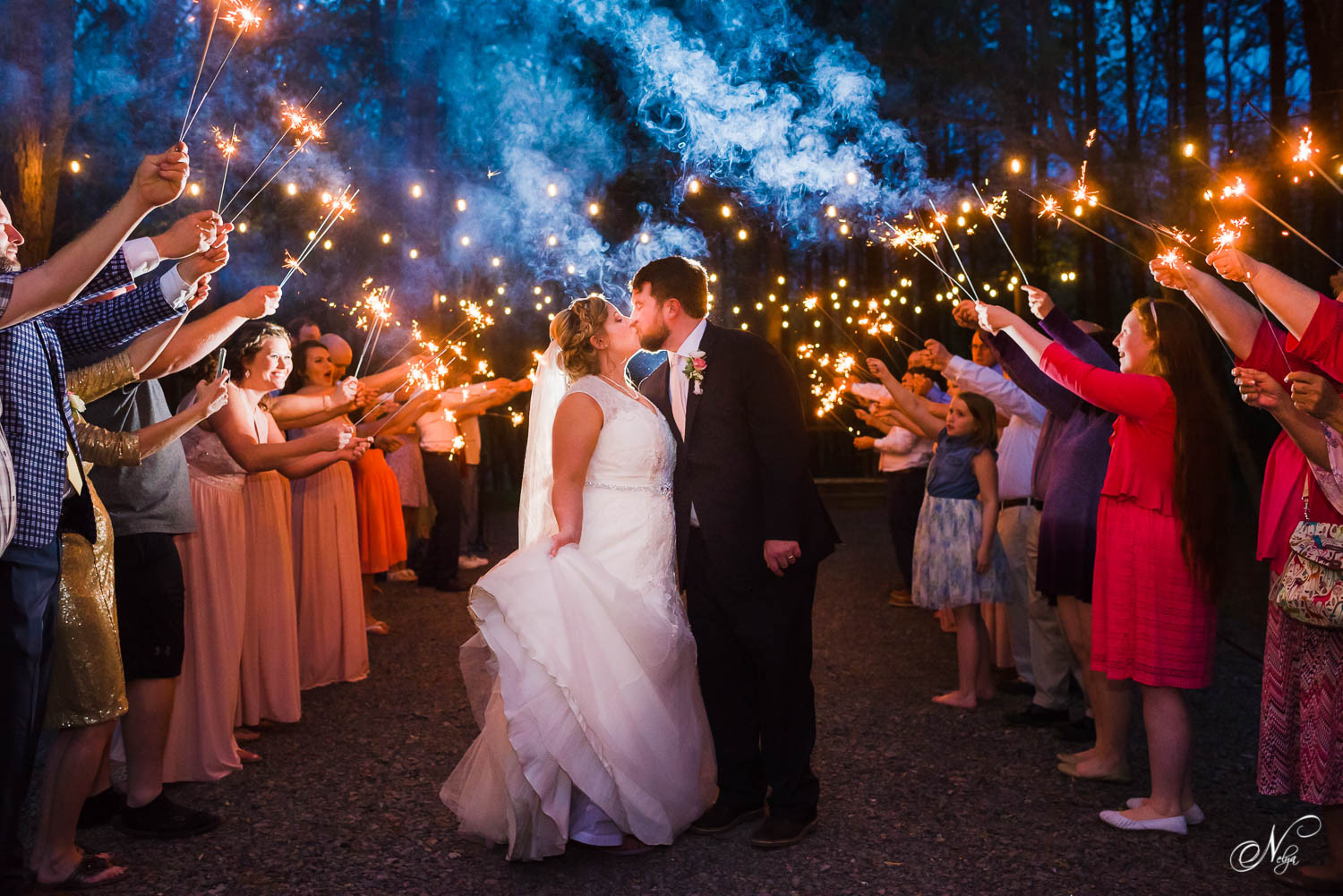 Sparklers At Wedding
 Wedding Sparklers What kind should I Tips for better