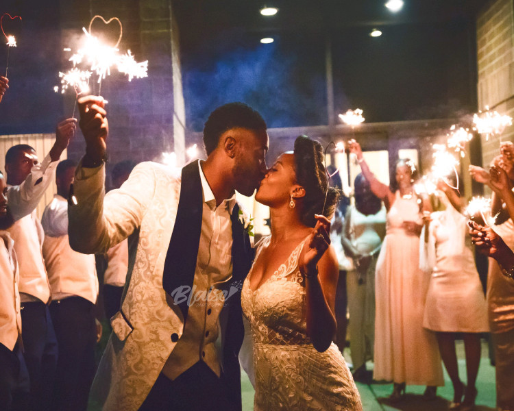 Sparklers For Weddings
 Heart Shaped Wedding Sparklers