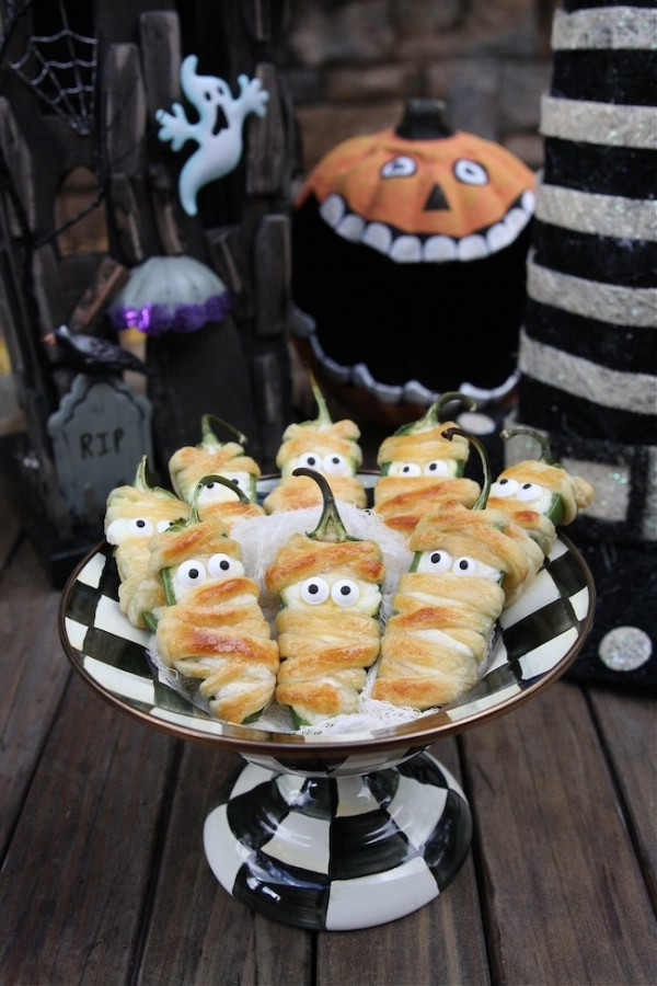 Spooky Party Food Ideas For Halloween
 10 Easy Halloween Appetizers for Your Ghoulish Guests