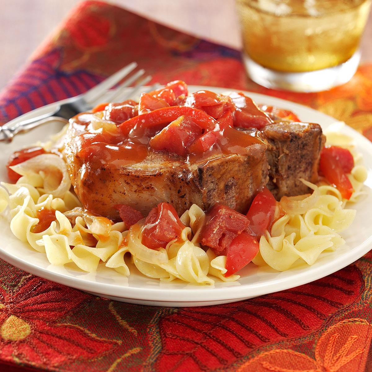Stewed Pork Chops
 pork chops with stewed tomatoes and rice