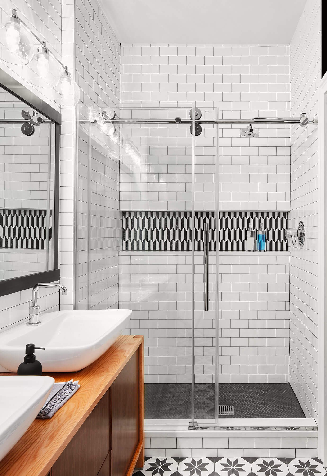 Subway Tile Bathroom Design
 16 Subway Tile Bathroom Ideas to Inspire Your Next Remodel
