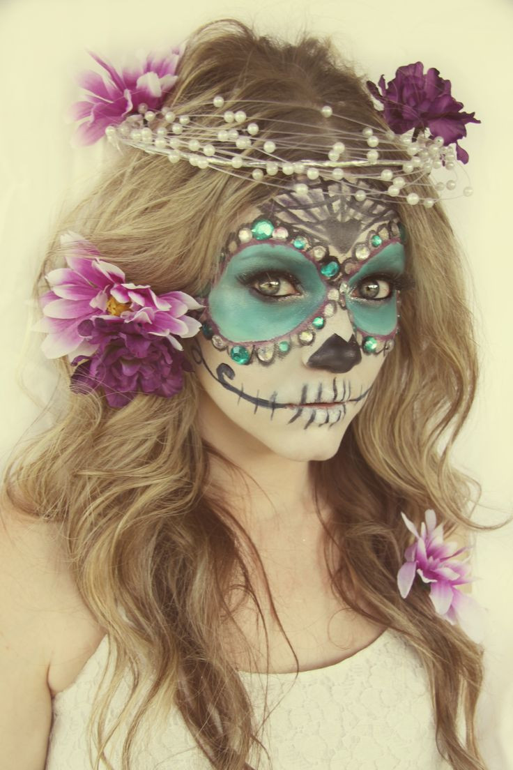 Sugar Skull Costume DIY
 17 Best images about Sugar Skull Make up on Pinterest