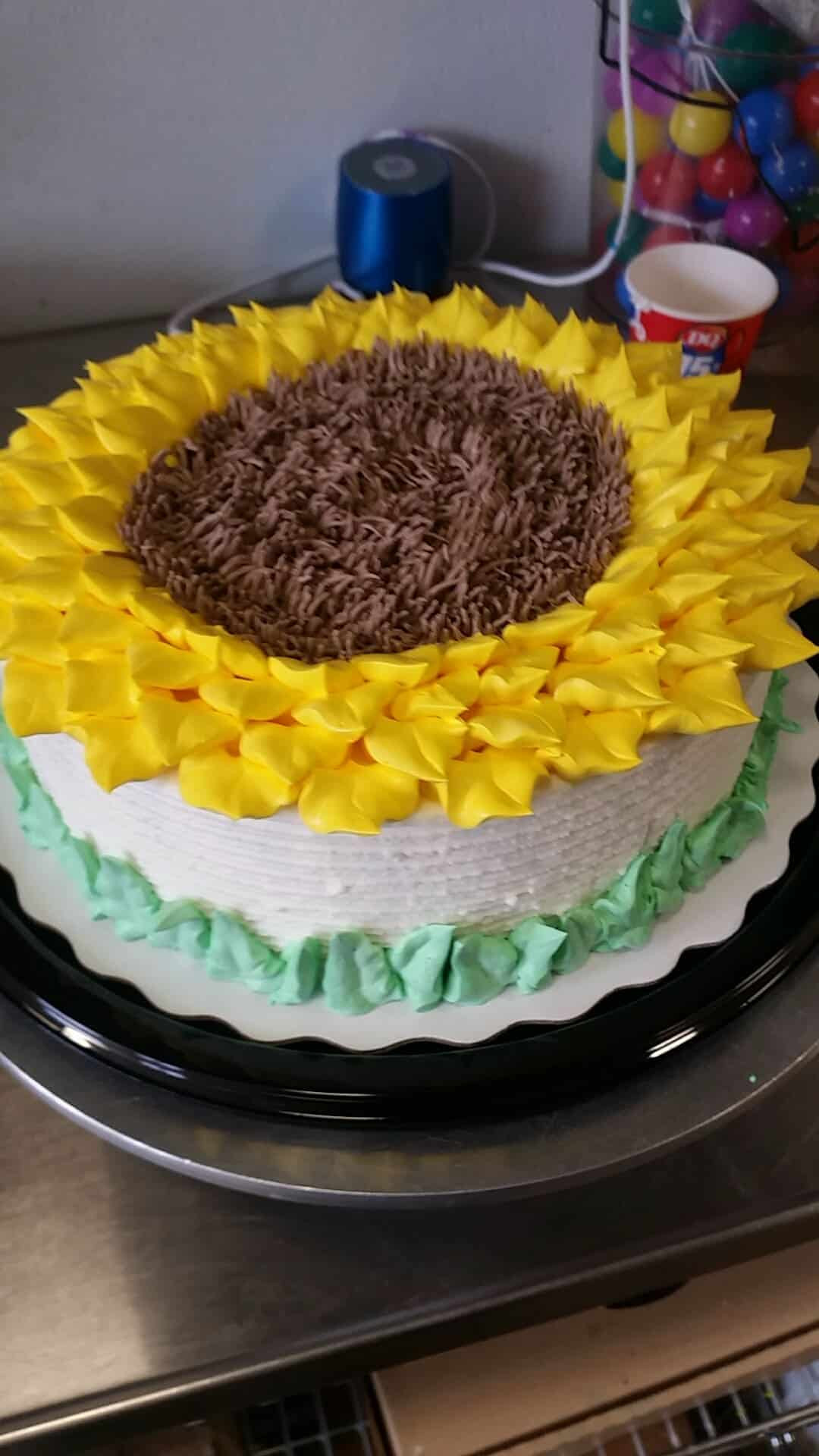Sunflower Birthday Cake
 Sunflower Cake i am baker