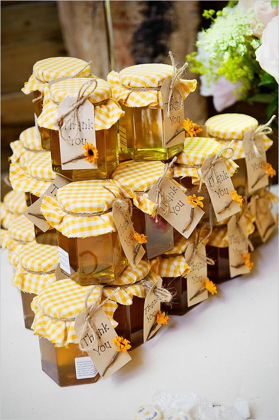 Sunflower Wedding Favors
 70 Sunflower Wedding Ideas and Wedding Invitations DIY