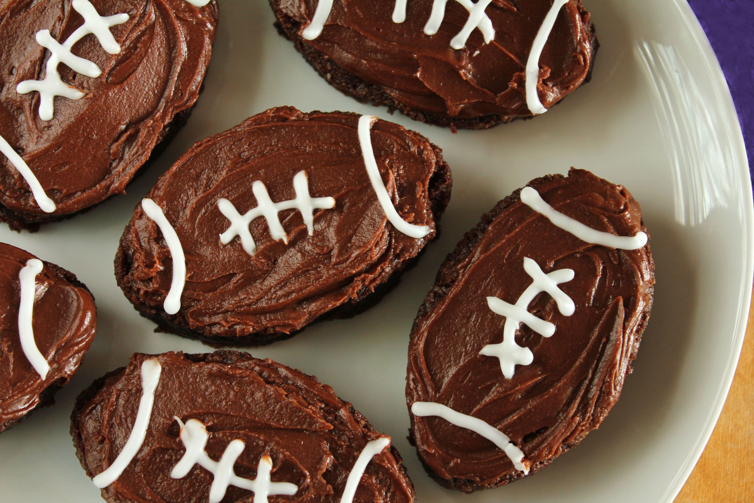 Super Bowl Sweets Recipes
 Football Dessert Recipes And Ideas For Super Bowl Game
