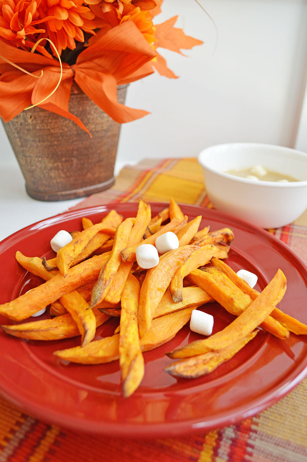 Sweet Potato Fries In Air Fryer
 Air Fryer Sweet Potato Fries with Marshmallow Dipping