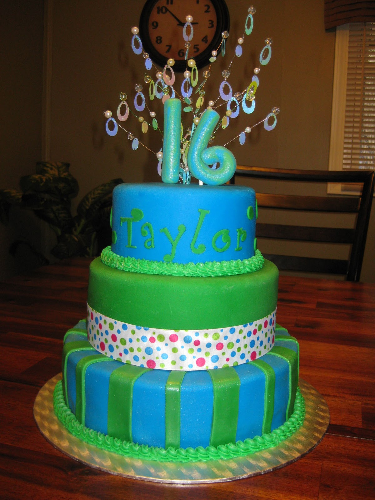 Sweet Sixteen Birthday Cakes
 Ashlynn Leigh Cakes Sweet 16 Birthday Cake
