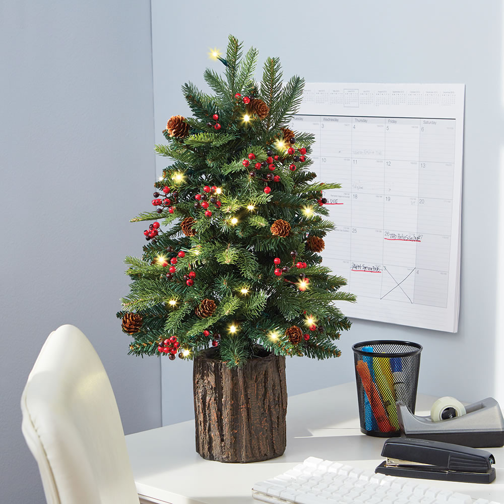 Table Top Christmas Trees
 The Tabletop Prelit Christmas Tree Hammacher Schlemmer