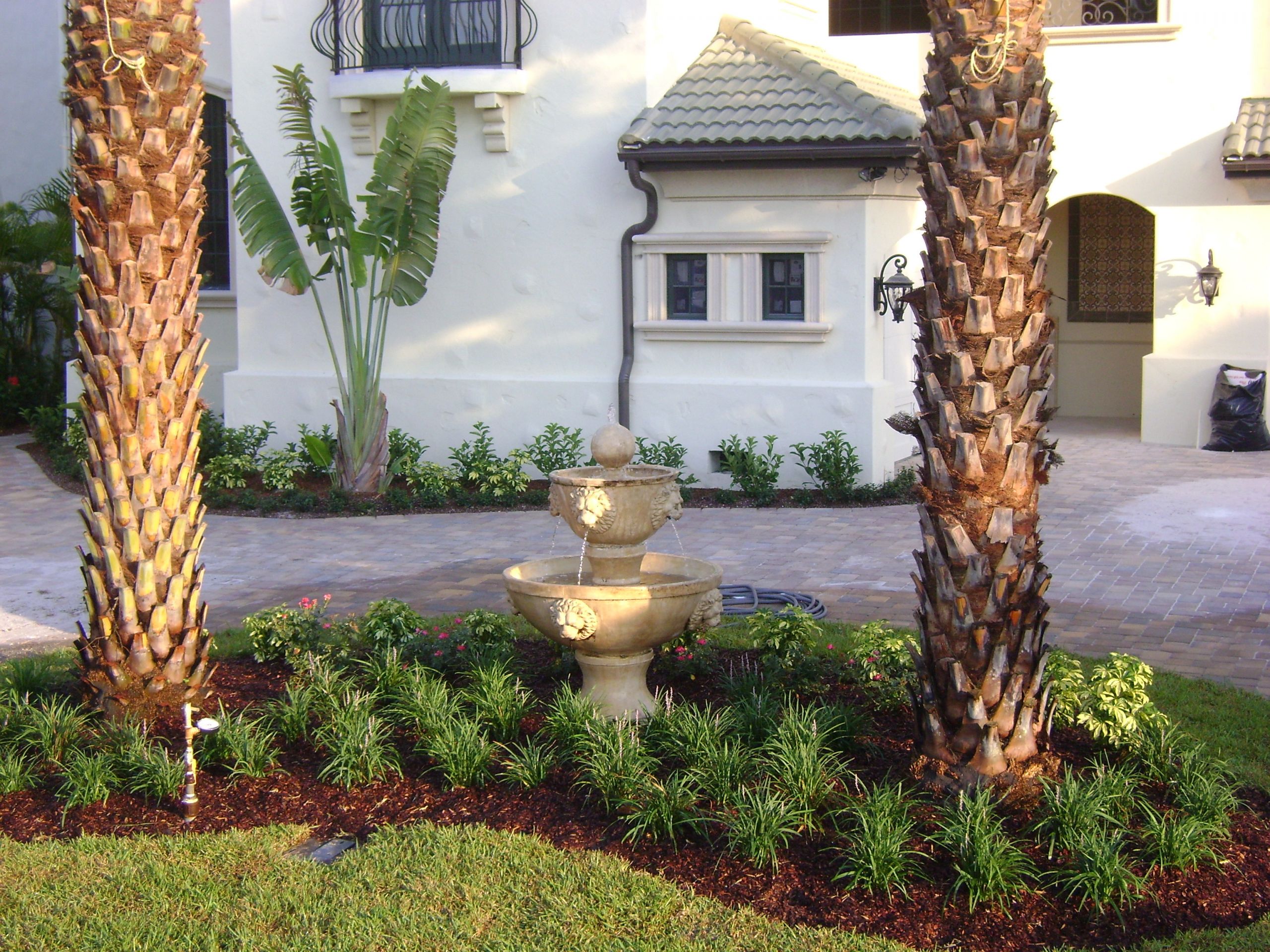 Tampa Landscape Design
 Landscaping examples from Tampa s Landscaping Expert