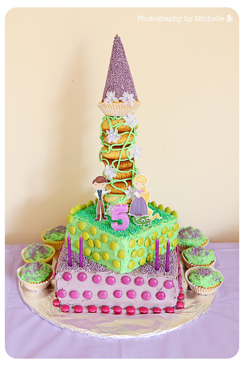 Tangled Birthday Cake
 graphy by Michelle Charlotte s Tangled Rapunzel cake