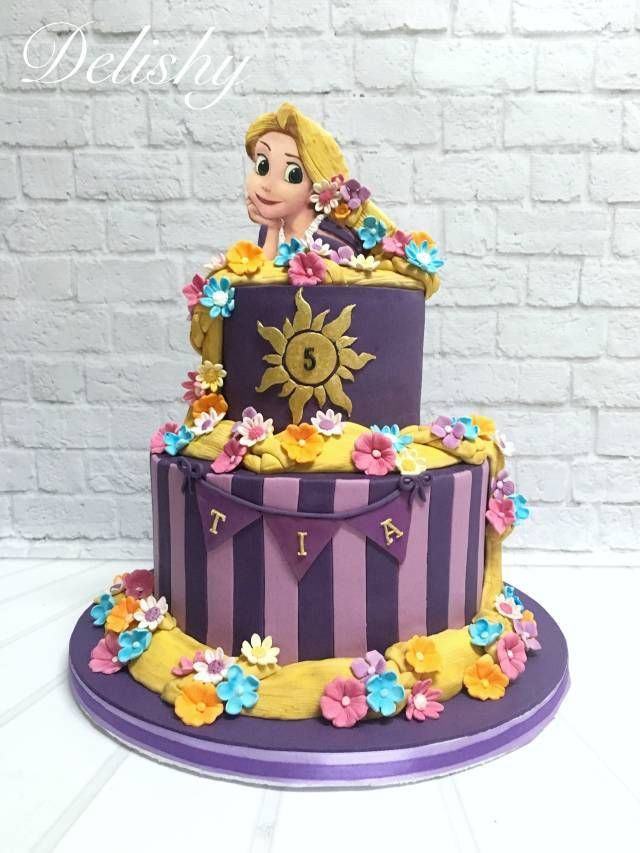 Tangled Birthday Cake
 481 best Disney s Tangled Cakes images on Pinterest