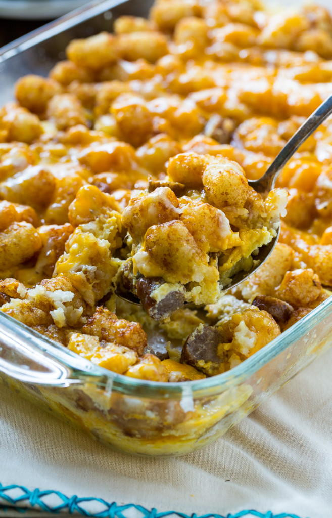 Tater Tots Breakfast Casserole
 Southern Tater Tot Breakfast Casserole