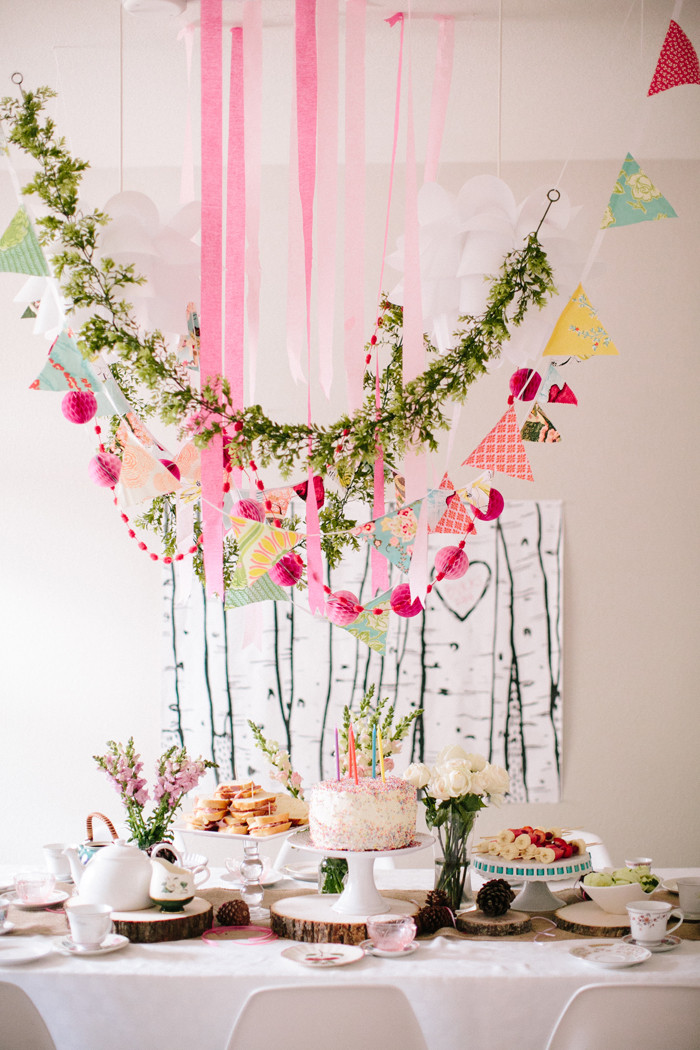 Tea Party Decor Ideas
 40 Tea Party Decorations To Jumpstart Your Planning