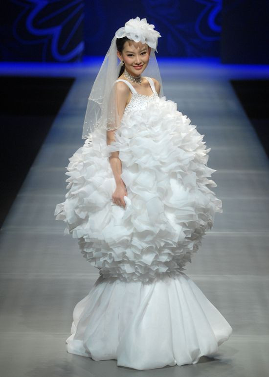 Terrible Wedding Dresses
 What Happened To All The Pretty Club Chairs