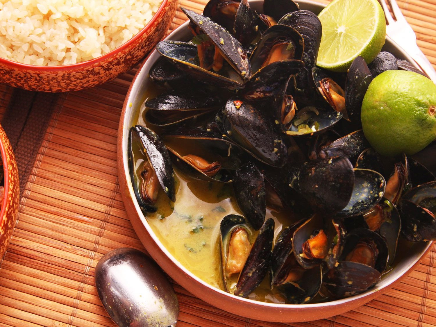 Thai Mussel Recipes
 Steamed Mussels With Thai Style Coconut Curry Broth Recipe