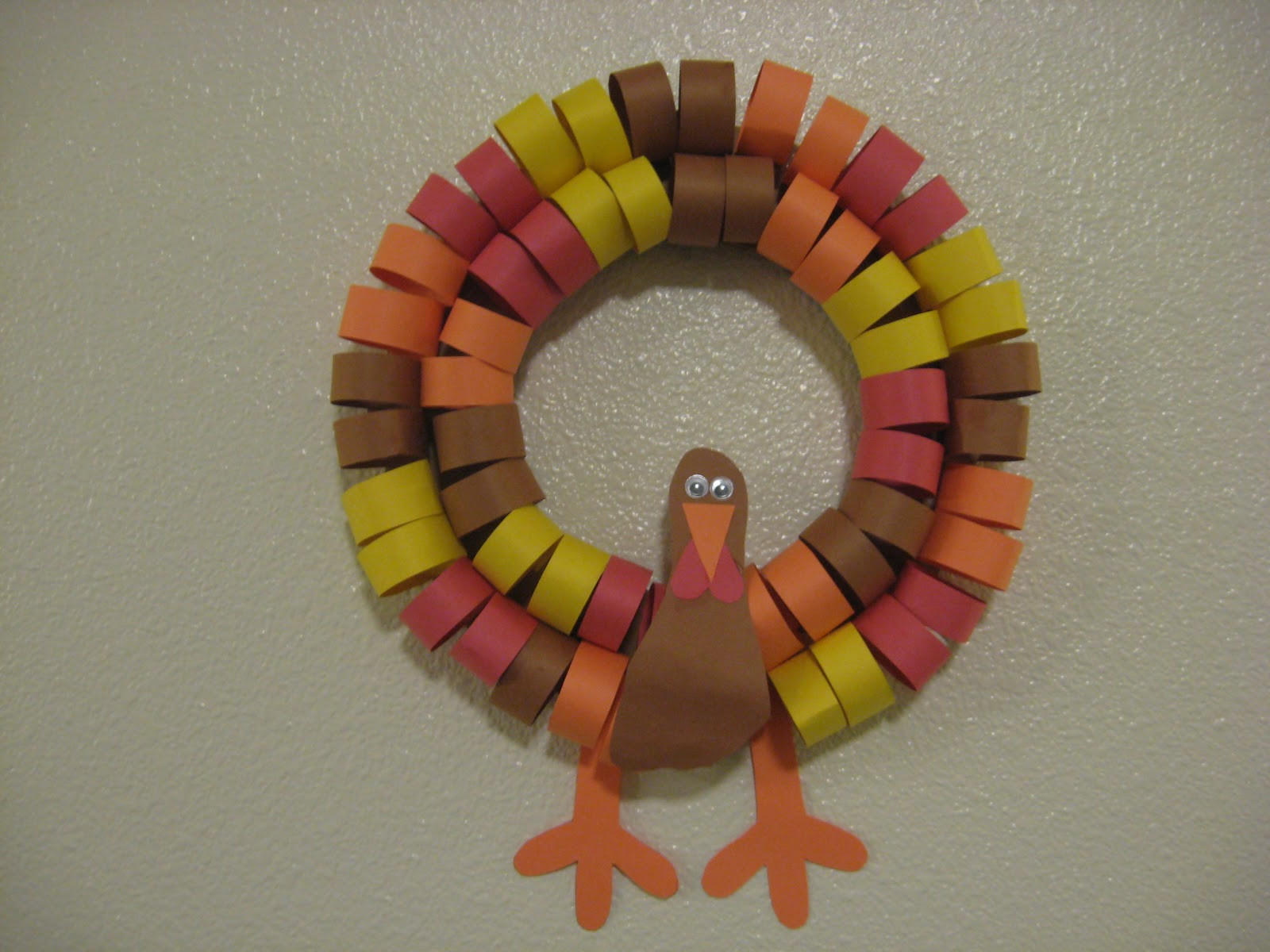 Thanksgiving Art And Craft Ideas For Toddlers
 Hugs and Keepsakes 18 THANKSGIVING CRAFT IDEAS