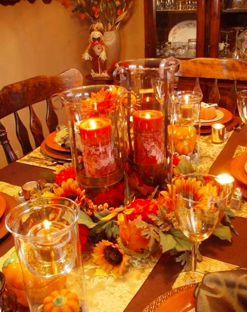 Thanksgiving Dinner Table Decorations
 Thanksgiving Table Settings • DIY Ideas for Your