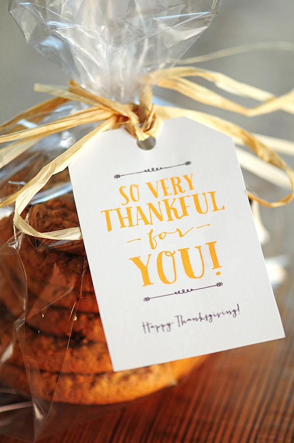 Thanksgiving Gift Bag Ideas
 Free Thanksgiving Gift Tags & Note Card Printables