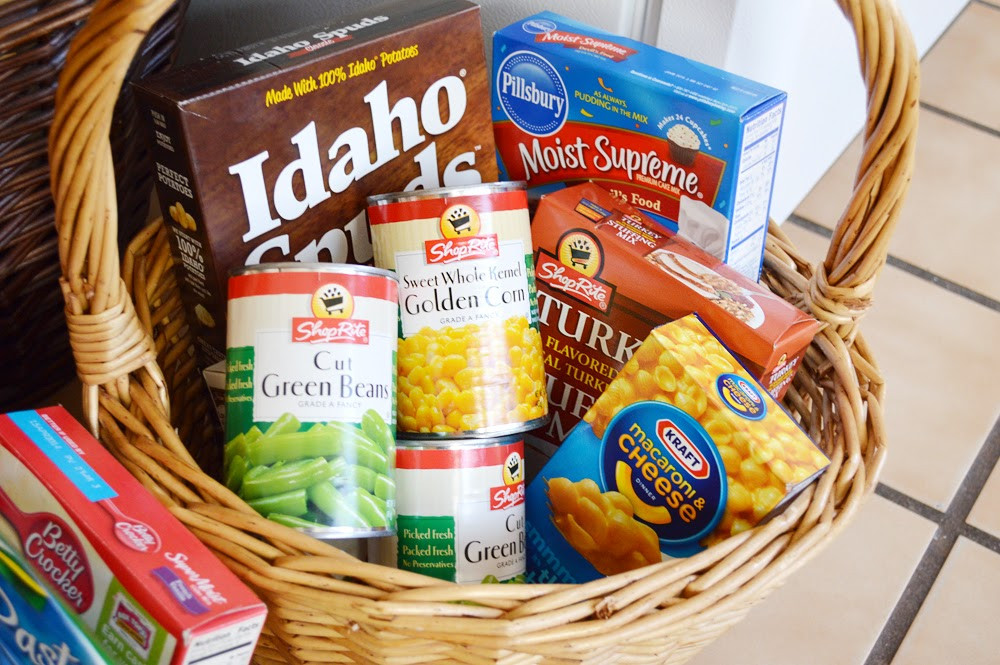 Thanksgiving Gift Ideas For The Family
 Peachy Cheek giving back thanksgiving baskets