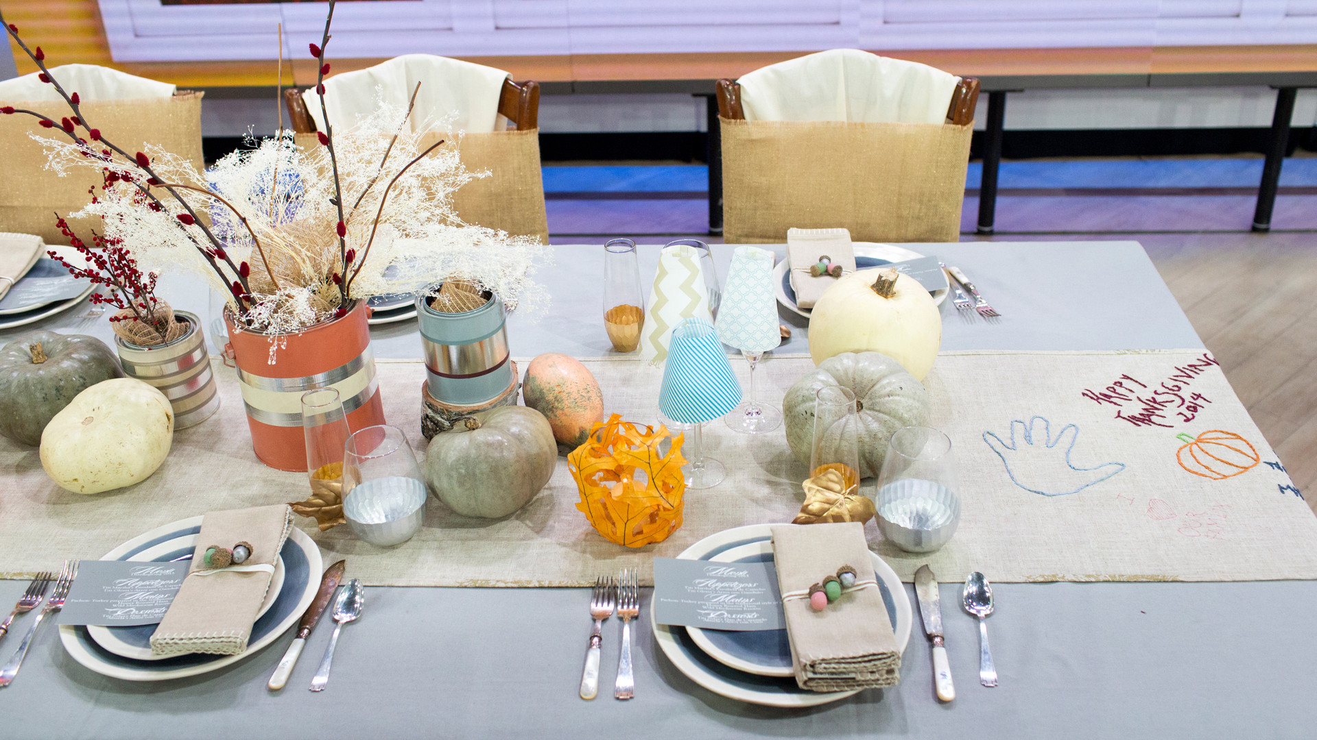Thanksgiving Kids Table
 Thanksgiving table decor ideas for the adult and kids