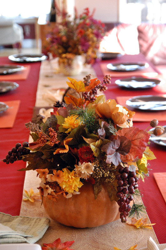 Thanksgiving Table Decorations
 55 Beautiful Thanksgiving Table Decor Ideas DigsDigs