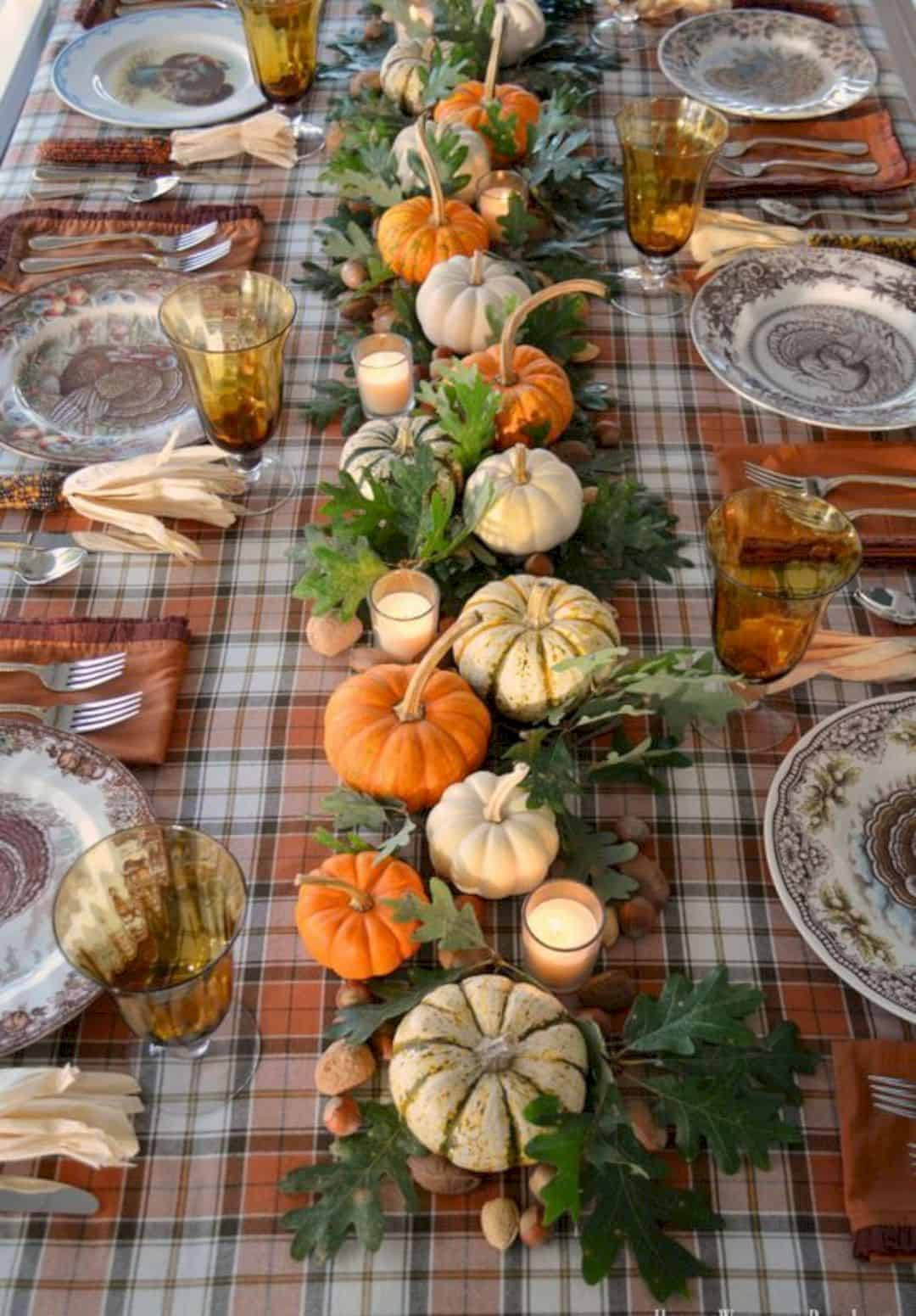 Thanksgiving Table Decorations Pinterest
 16 Magnificent Thanksgiving Table Decorating Ideas