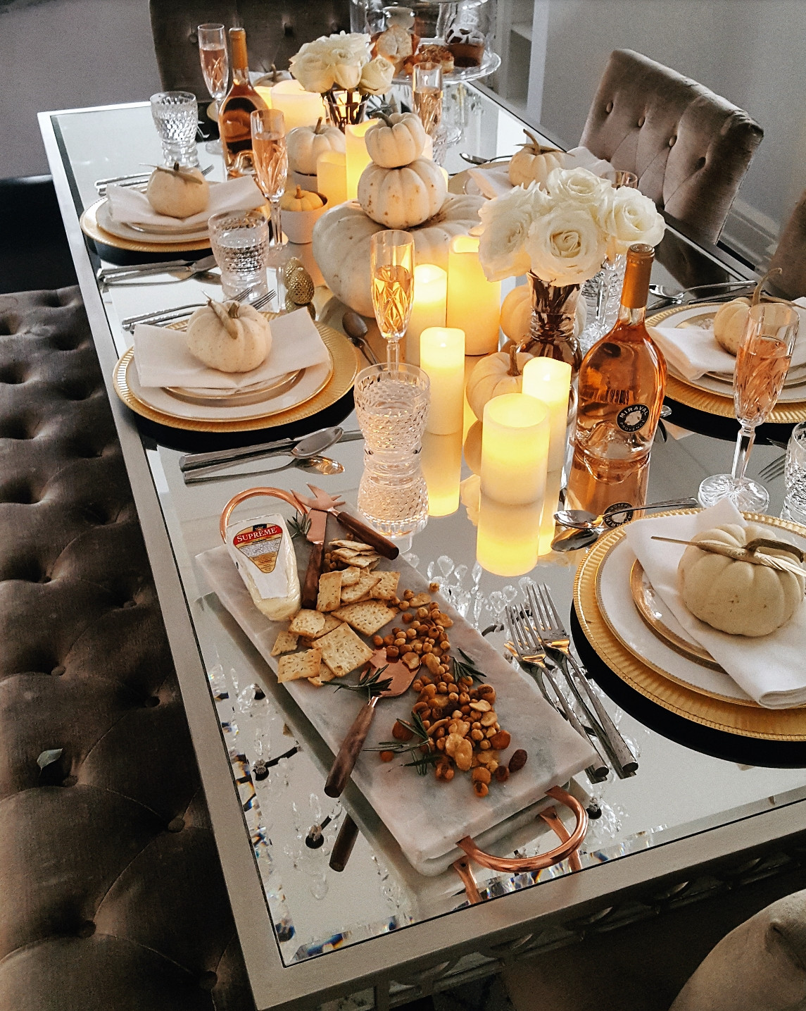 Thanksgiving Table Decorations Pinterest
 Thanksgiving Table Decor made easy & beautiful