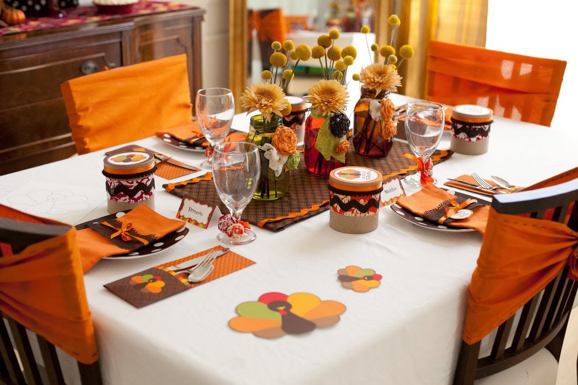 Thanksgiving Table Favors
 How to Throw a Great Thanksgiving Dinner Party for Your