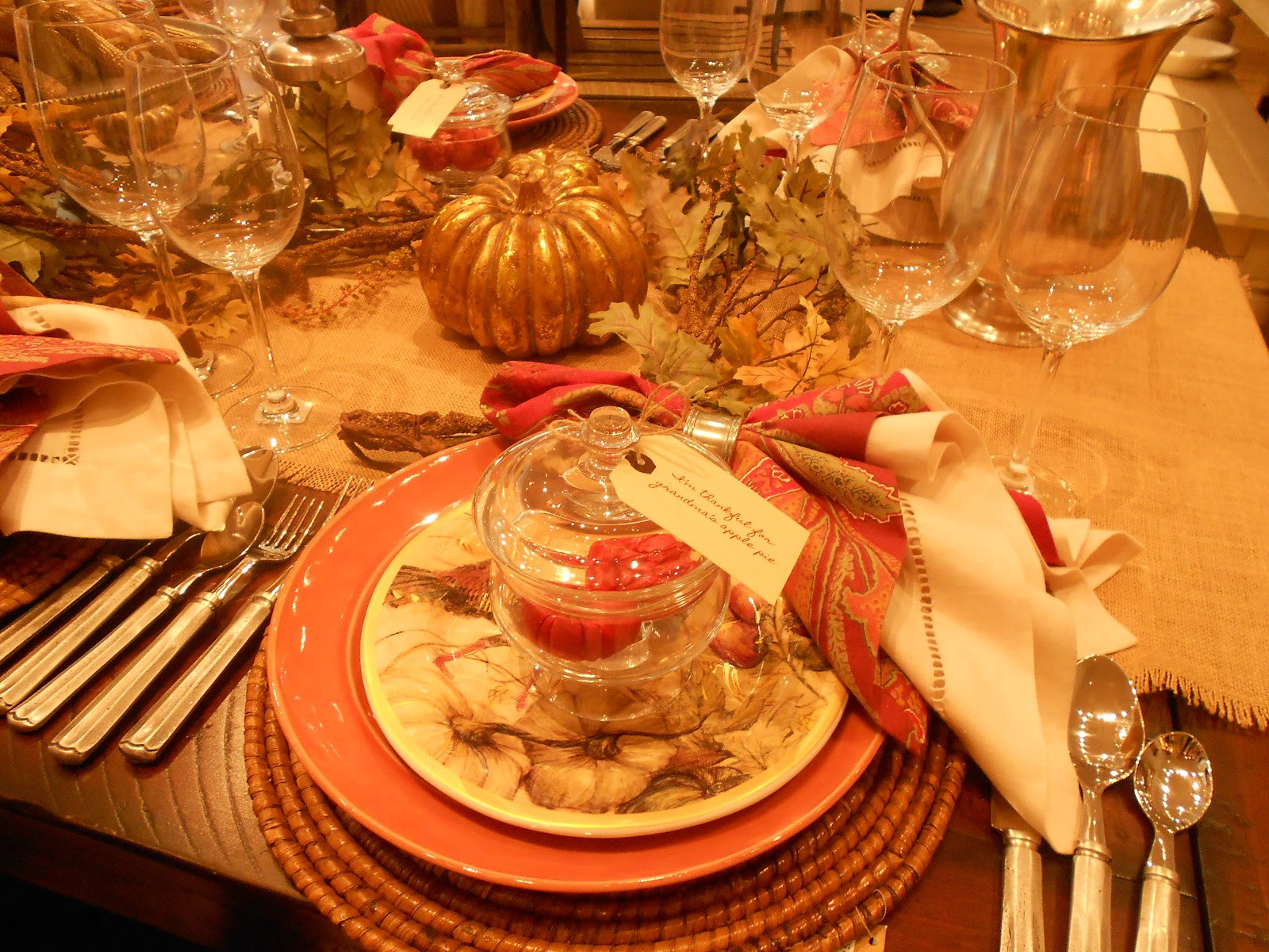 Thanksgiving Table Favors
 Decorating Thanksgiving table tips and tricks