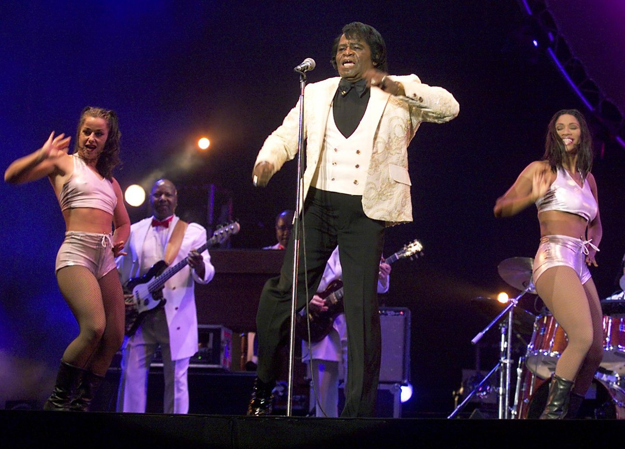 The Mashed Potato Dance
 James Brown dance moves Watch a supercut of artists