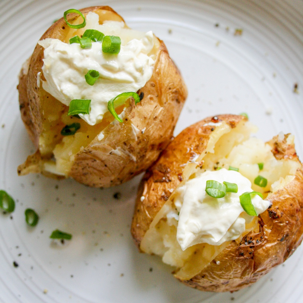 The Perfect Baked Potato
 The Secret to Making the Perfect Baked potato Clean