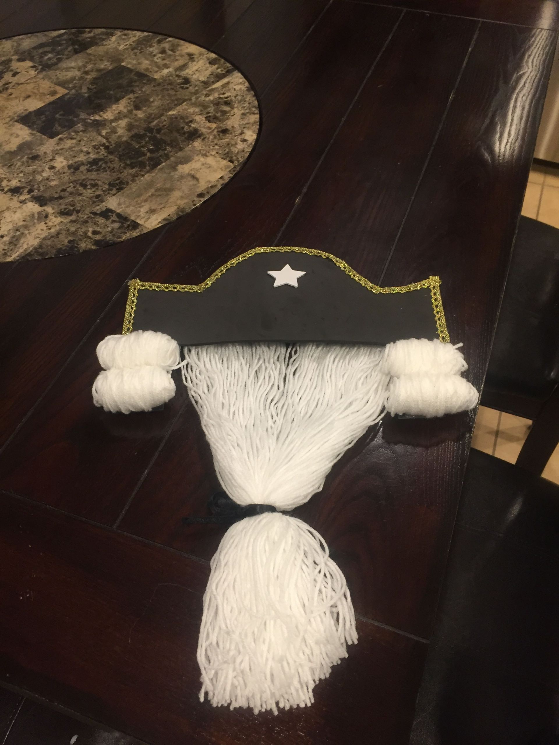 Thomas Jefferson Costume DIY
 George Washington DIY hat