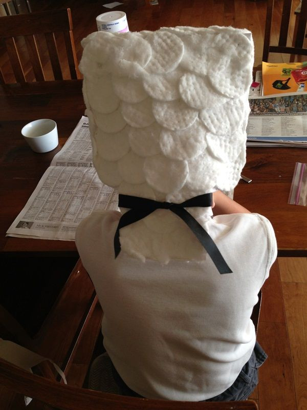 Thomas Jefferson Costume DIY
 How to make a presidential powdered wig