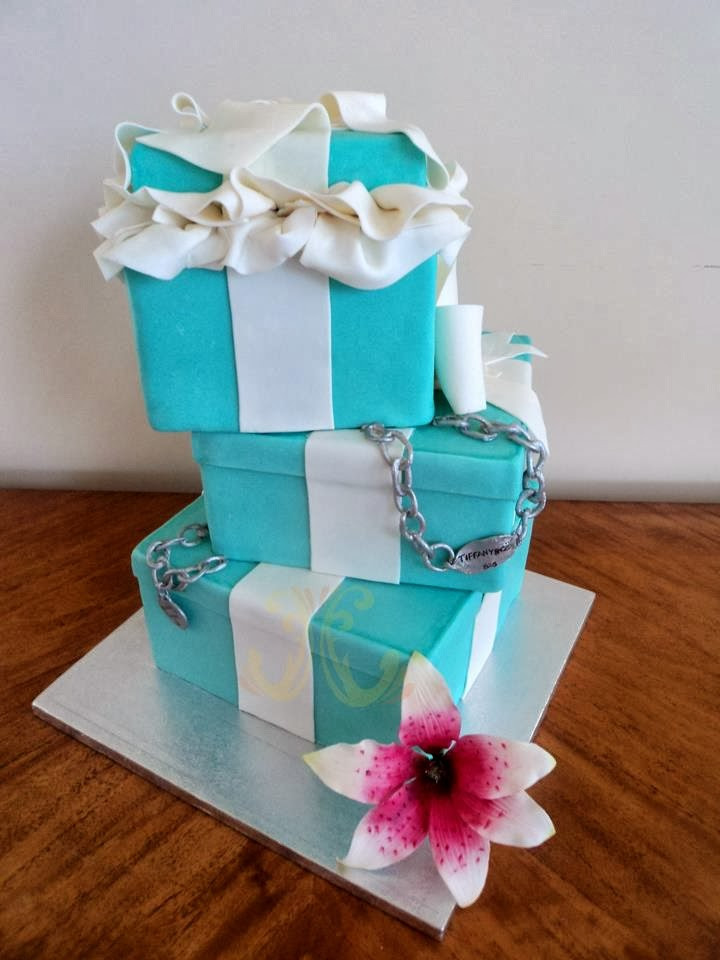 Tiffany Birthday Cake
 Tiffany & Co Birthday Cake Ideas Crafty Morning