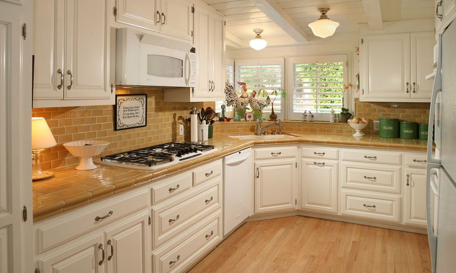 Tile Kitchen Countertops
 Tile Countertops Make A eback – Know Your Options
